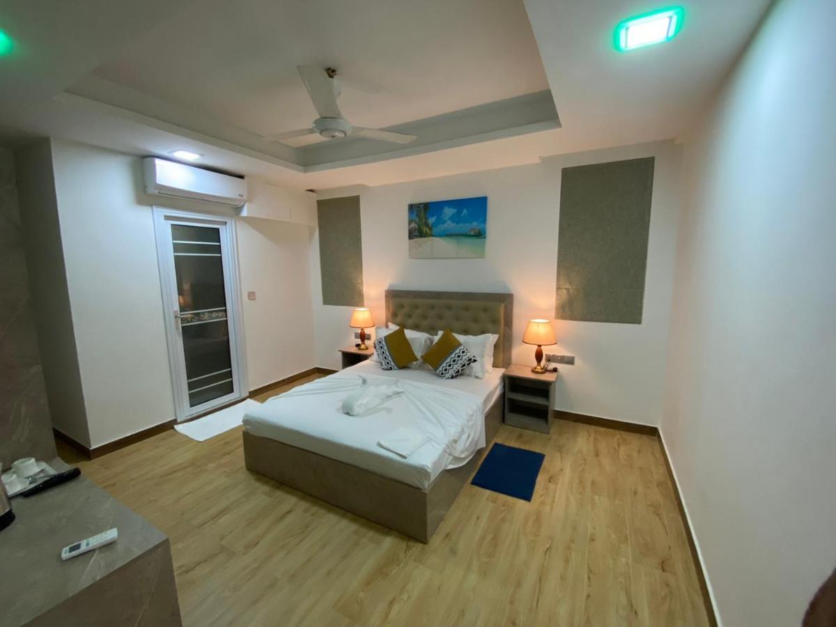 Marine Holiday Hulhumalé Exterior foto